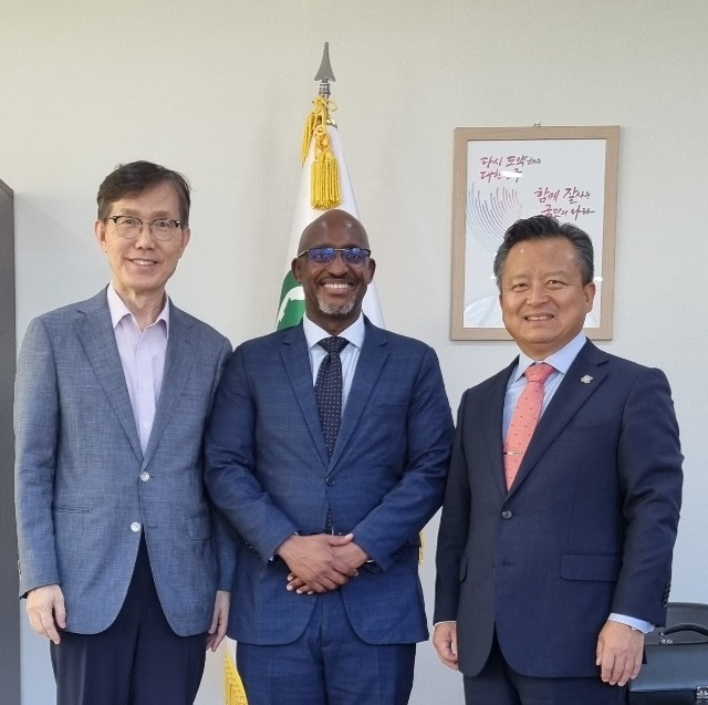 Meeting with the Ambassador of Rwanda to South Korea