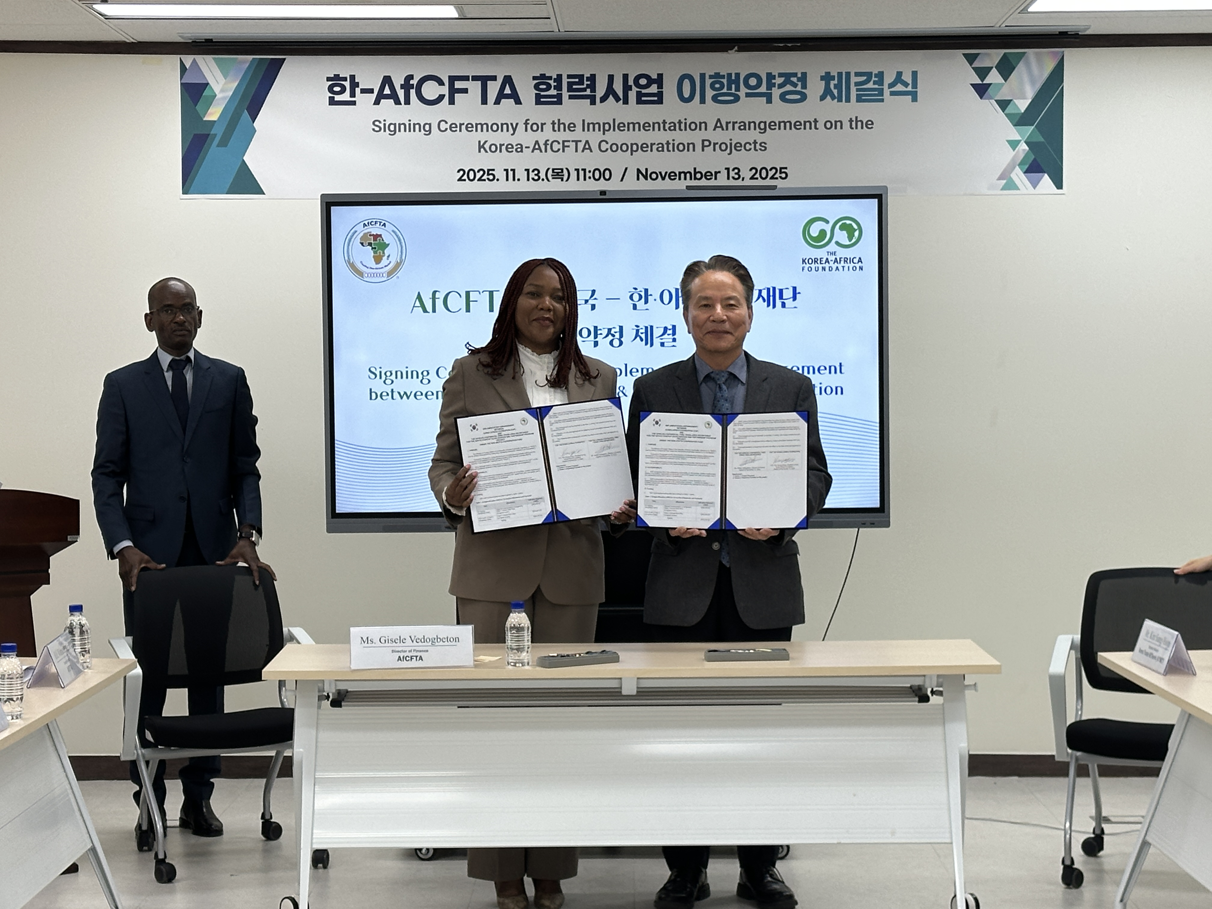 Signature d'un Arrangement de Mise en Œuvre pour le Projet de Coopération de la ZLECAf